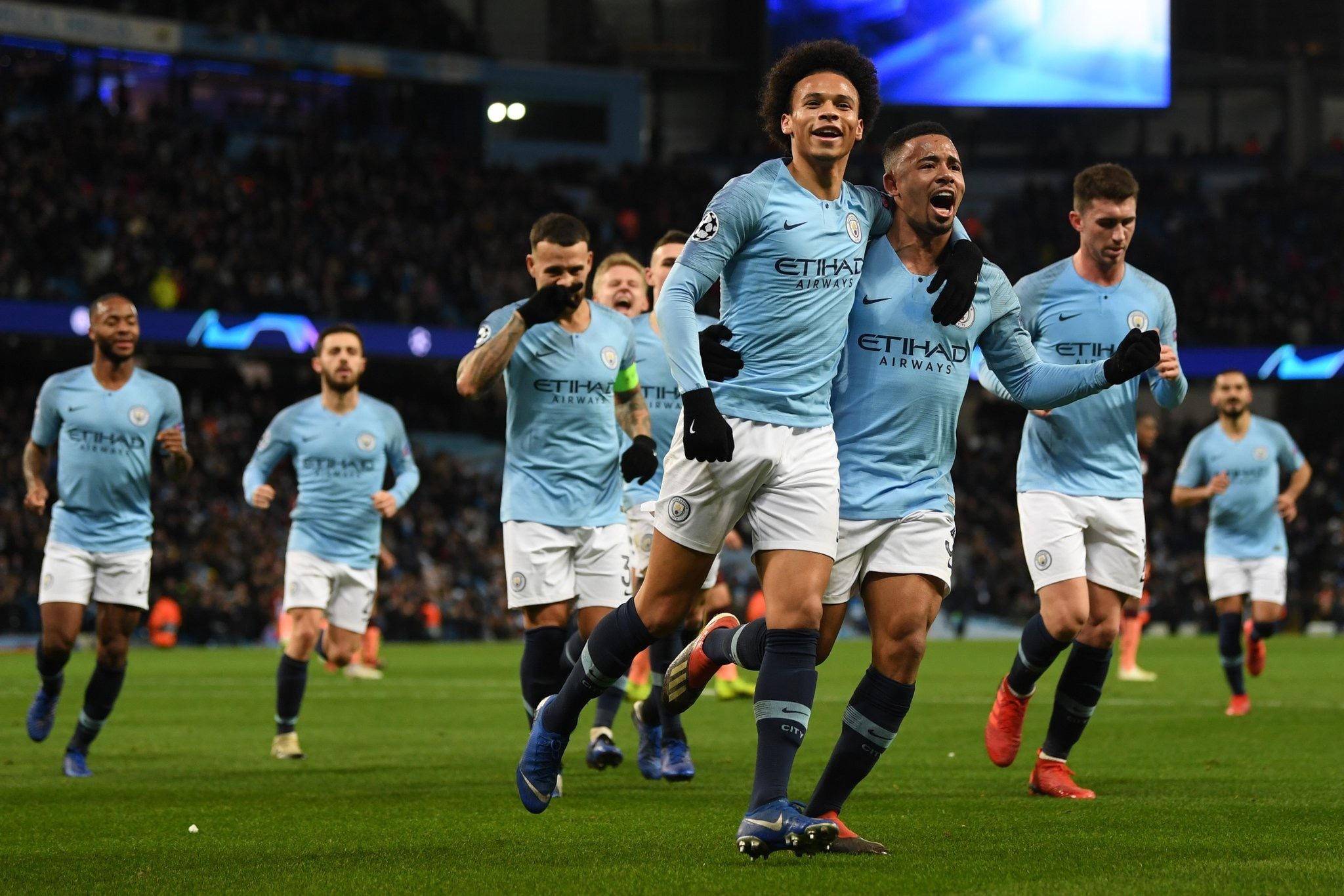 擇與旗手憐 擇與旗手憐