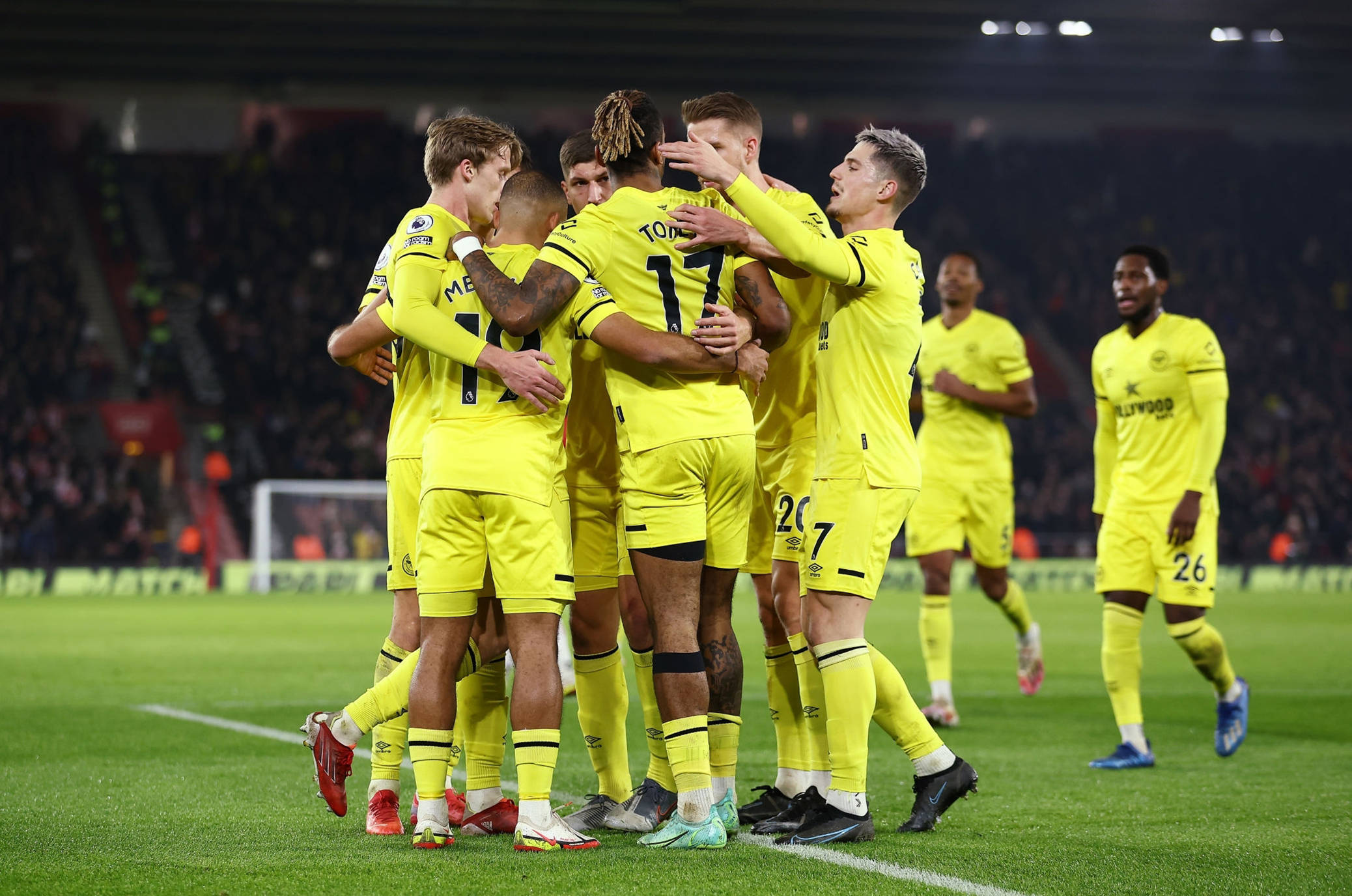 每位球员都 每位球员都